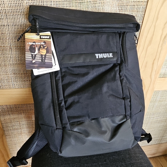 THULE Paramount Laptop Backpack 24L - Picture 2 of 9
